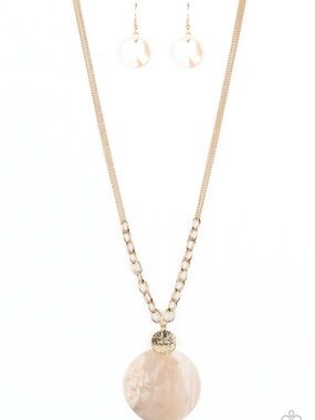 Gold-Tone Shell Pendant Necklace and Earrings Set